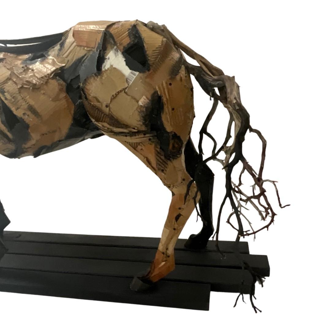 Americano Scultura 'Mr. After Hours' di Debbie Korbel in vendita