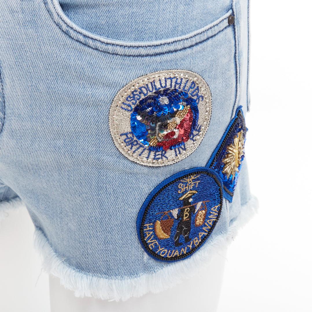 MR AND MRS ITALY blue glitter badge patch colorful paint denim shorts IT38 XS
Reference: AAWC/A00966
Brand: Mr and Mrs Italy
Material: Cotton, Blend
Color: Blue, Multicolour
Pattern: Solid
Closure: Zip Fly
Extra Details: Brand logo at back.
Made in: