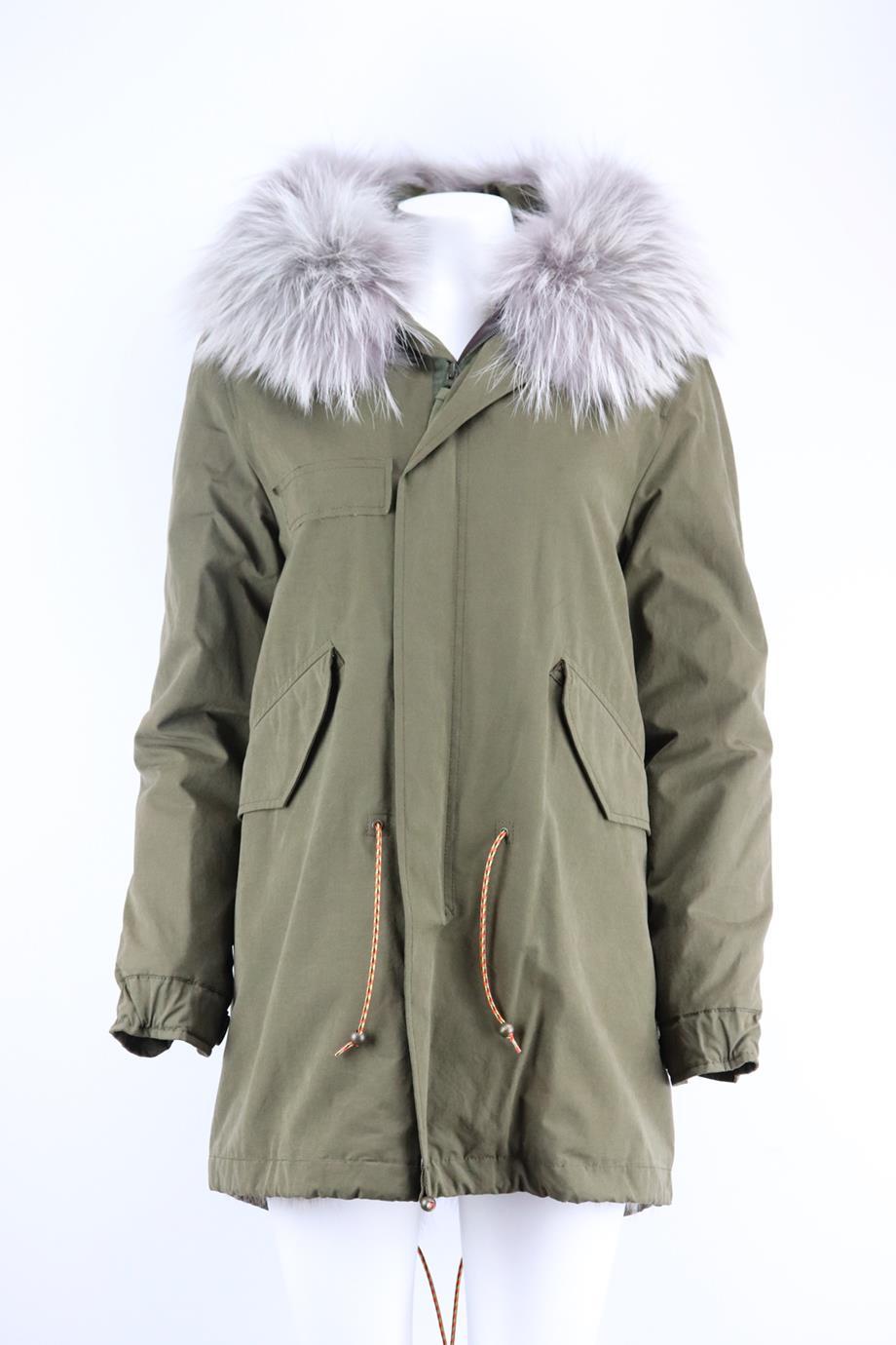 Mr & Mrs Italy fox fur lined cotton canvas parka coat. Green. Long sleeve, v-neck. Zip fastening at front. 45% Cotton, 39% polyester, 16% polyamide; sleeve lining: 83% polyester, 17% polypropyle; embroidery: 100% polyester; lining: 100% fox. Size: