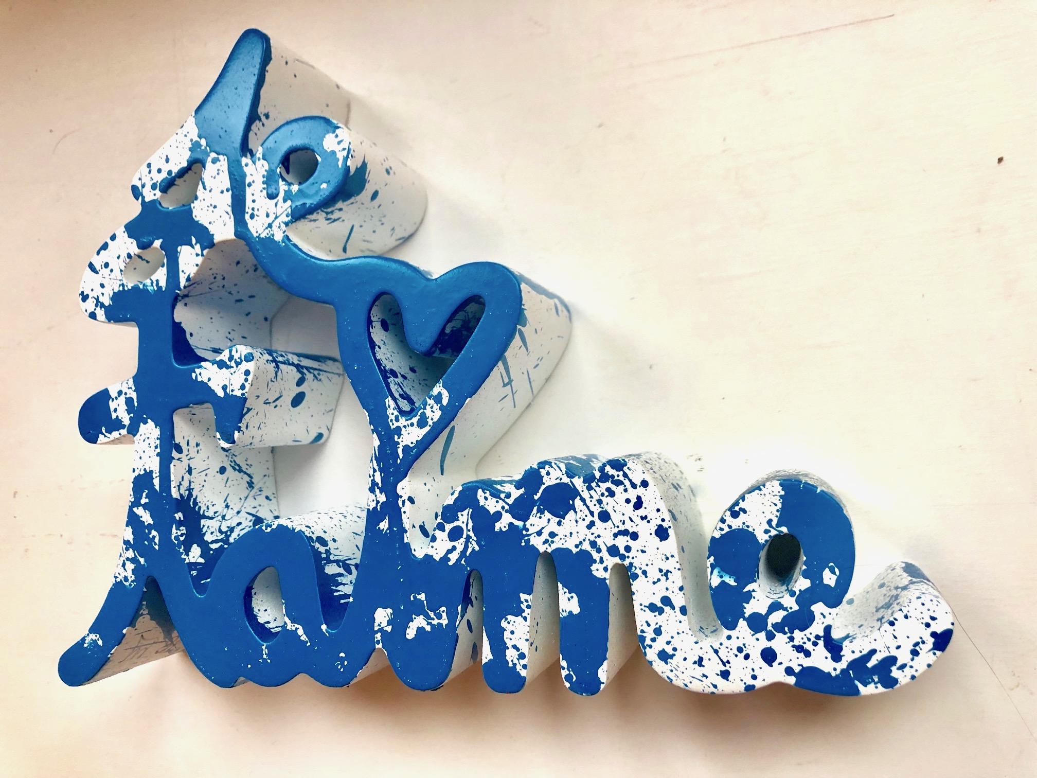 Je t`aime Splash blue - Sculpture by Mr. Brainwash