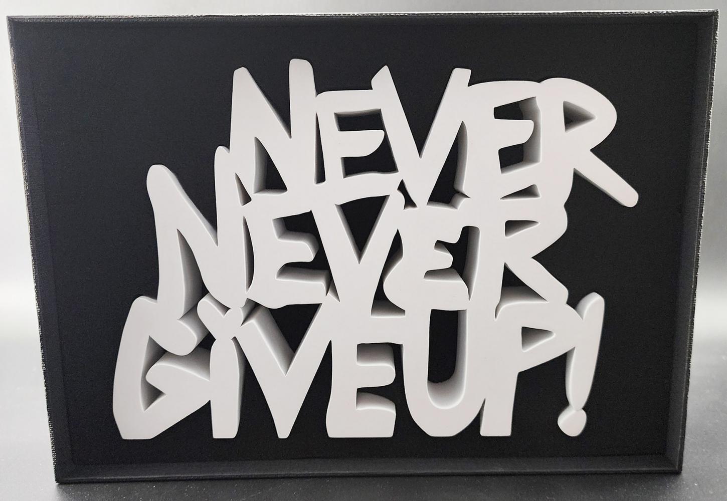 MR. BRAINWASH 'NEVER NEVER GIVEUP - WHITE' 2023 - Sculpture by Mr. Brainwash