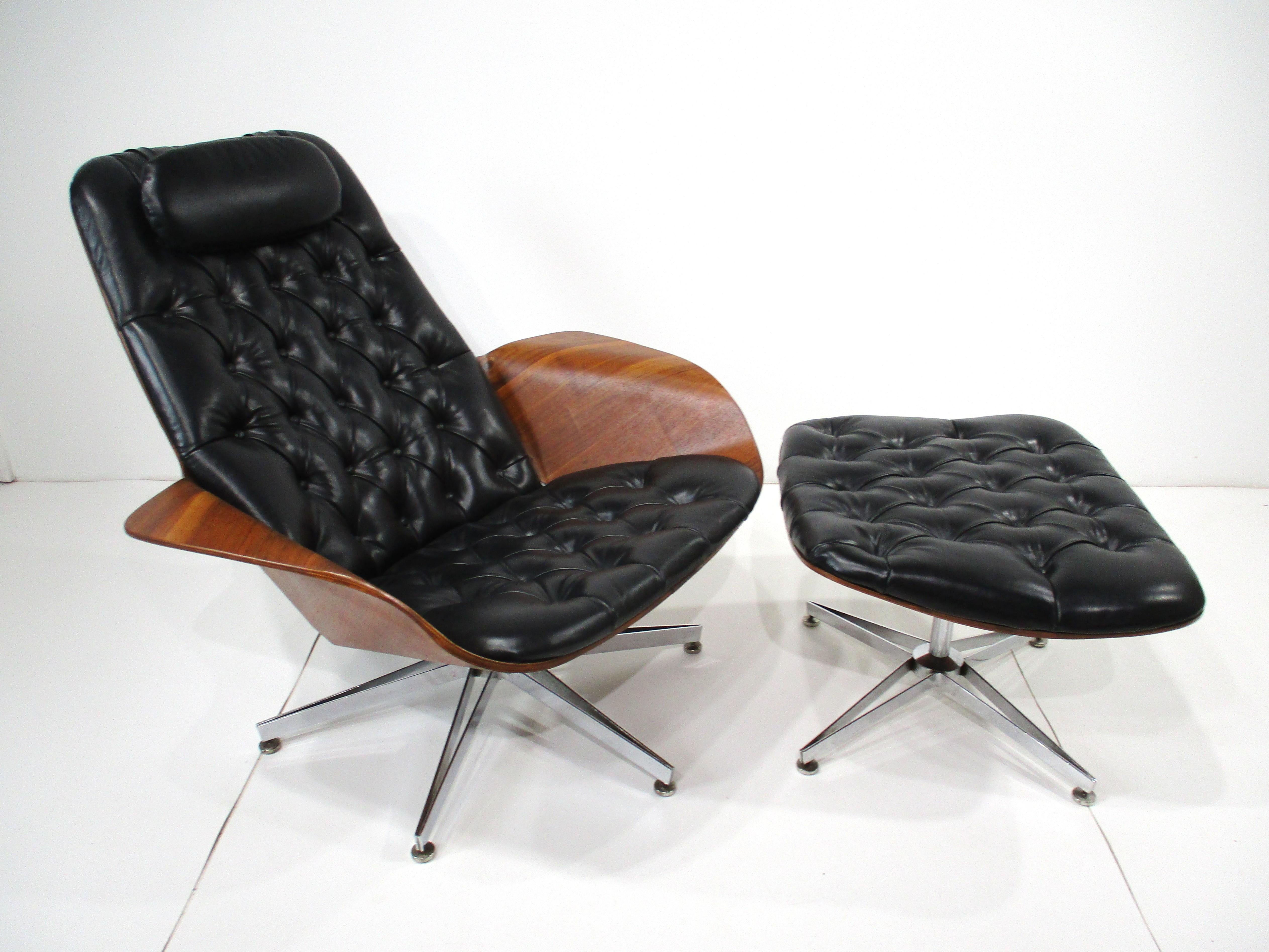 Chaise longue en cuir et noyer George Mulhauser pour Plycraft en vente 7