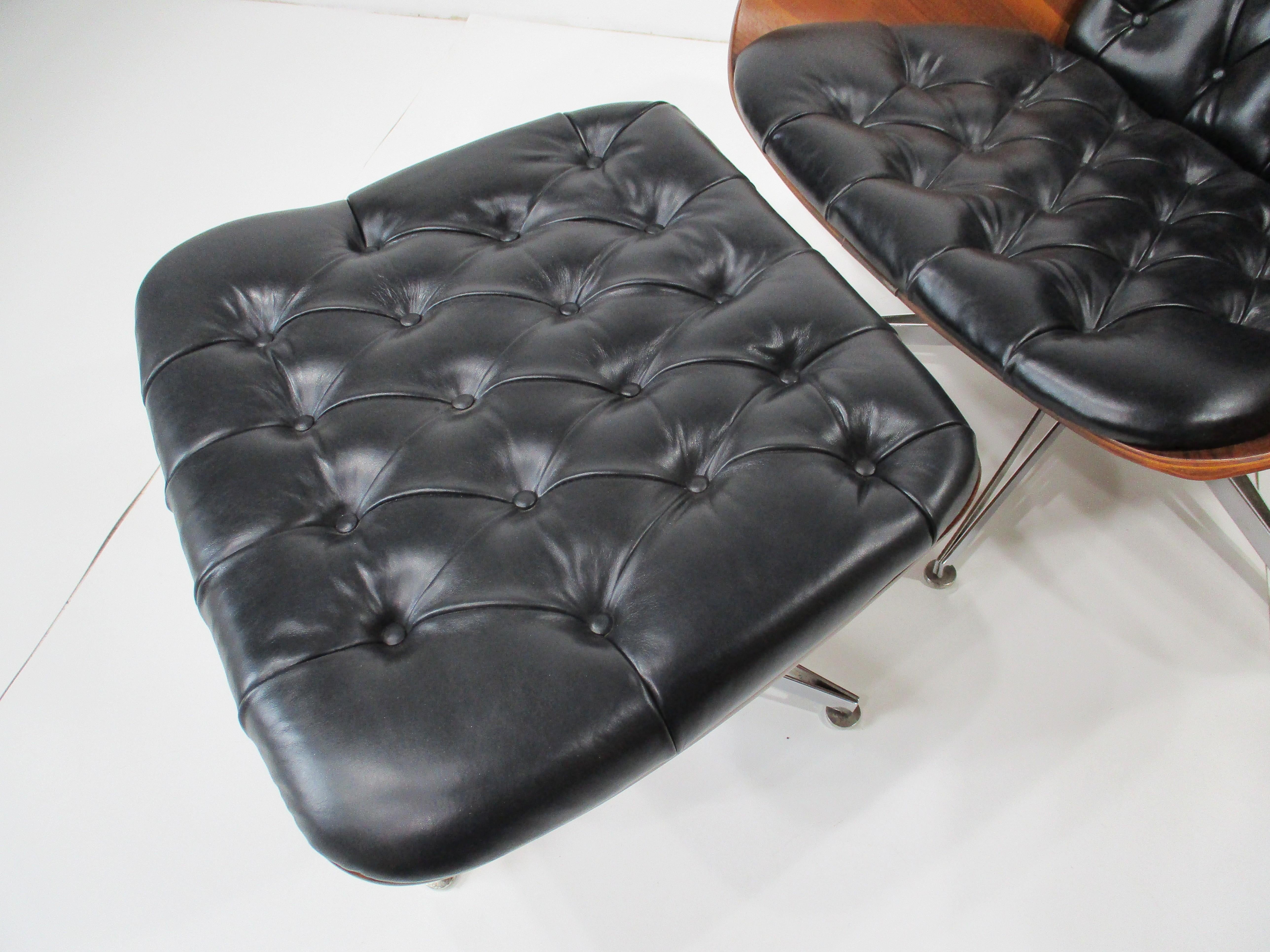 Chaise longue en cuir et noyer George Mulhauser pour Plycraft en vente 1