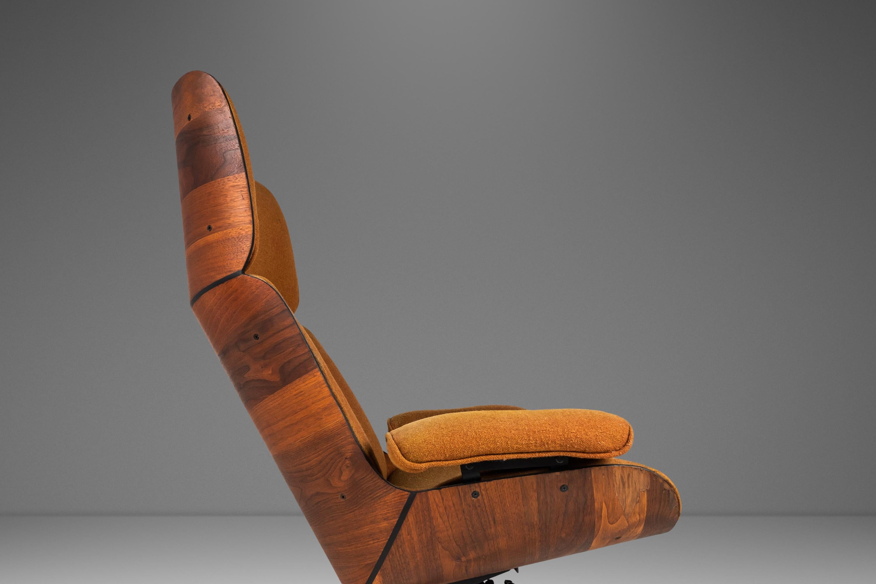 Mr. Chair Lounge Chair & Ottoman by George Mulhauser for Plycraft, USA, c. 1960s 1