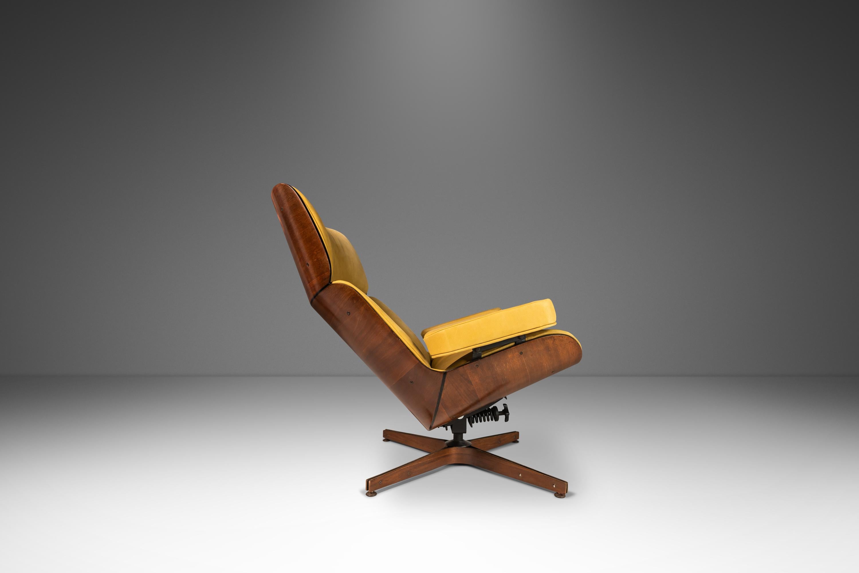 Mr. Chair Lounge Chair & Ottoman Set by George Mulhauser for Plycraft, c. 1960's 1