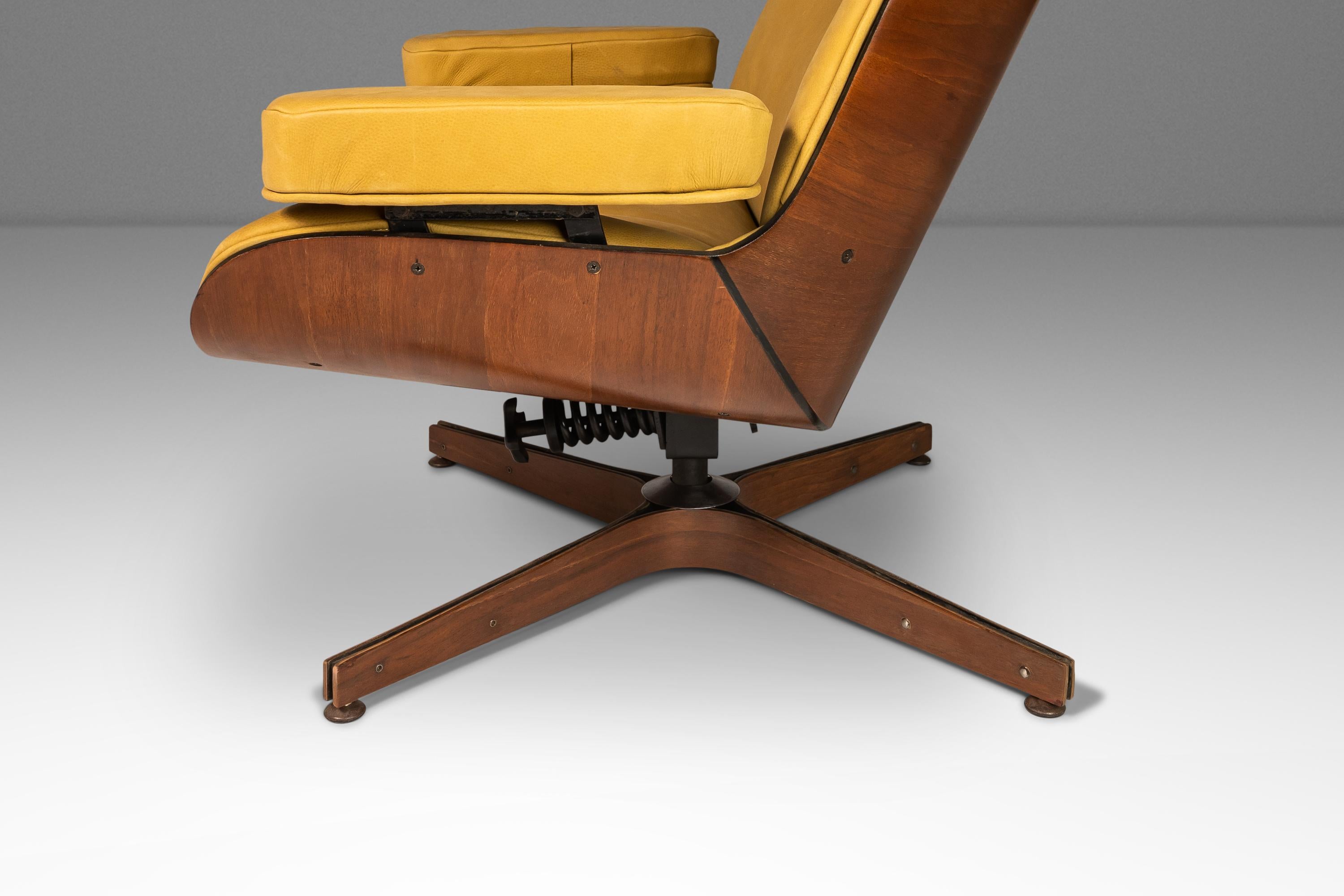 Mid-Century Modern Mr. Chair Lounge Chair & Ottoman Set by George Mulhauser for Plycraft, c. 1960's