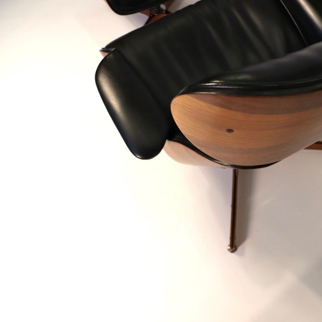 Naugahyde Mr. Chair & Ottoman by George Mulhauser for Plycraft