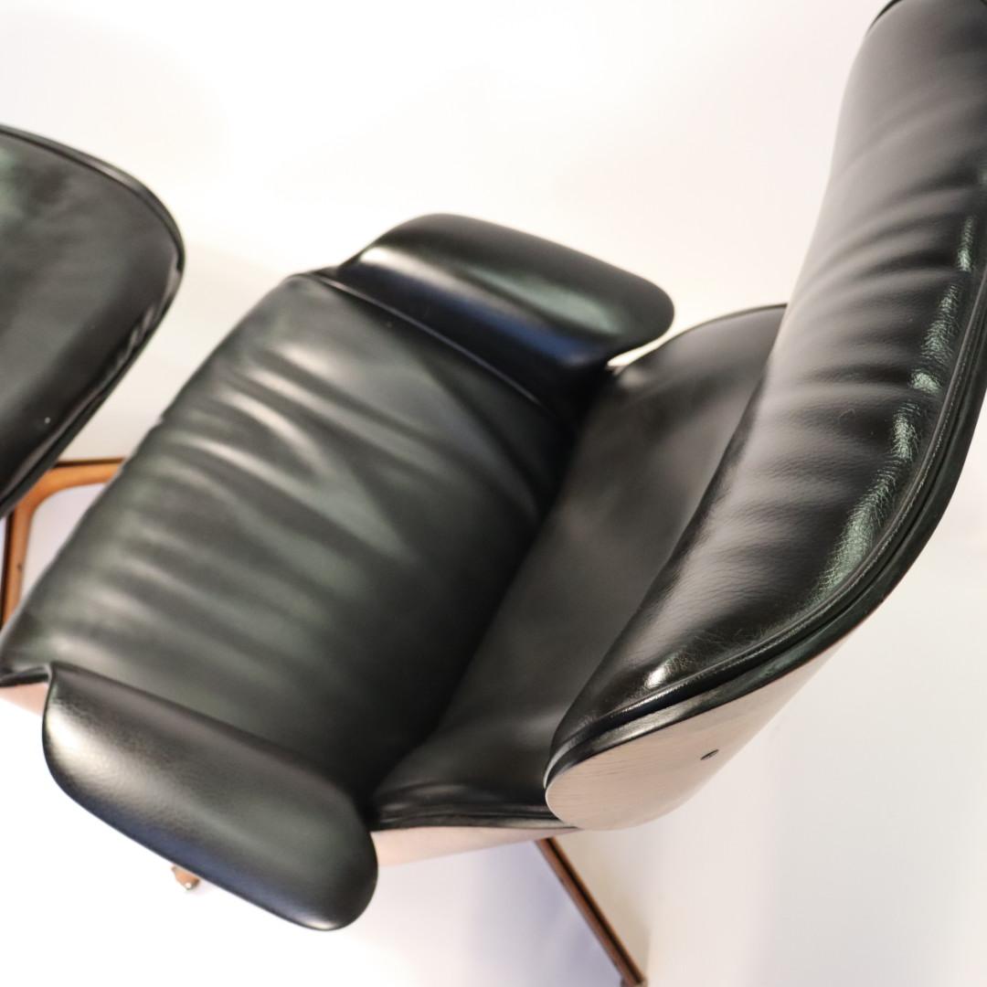 Mr. Chair & Ottoman by George Mulhauser for Plycraft 4