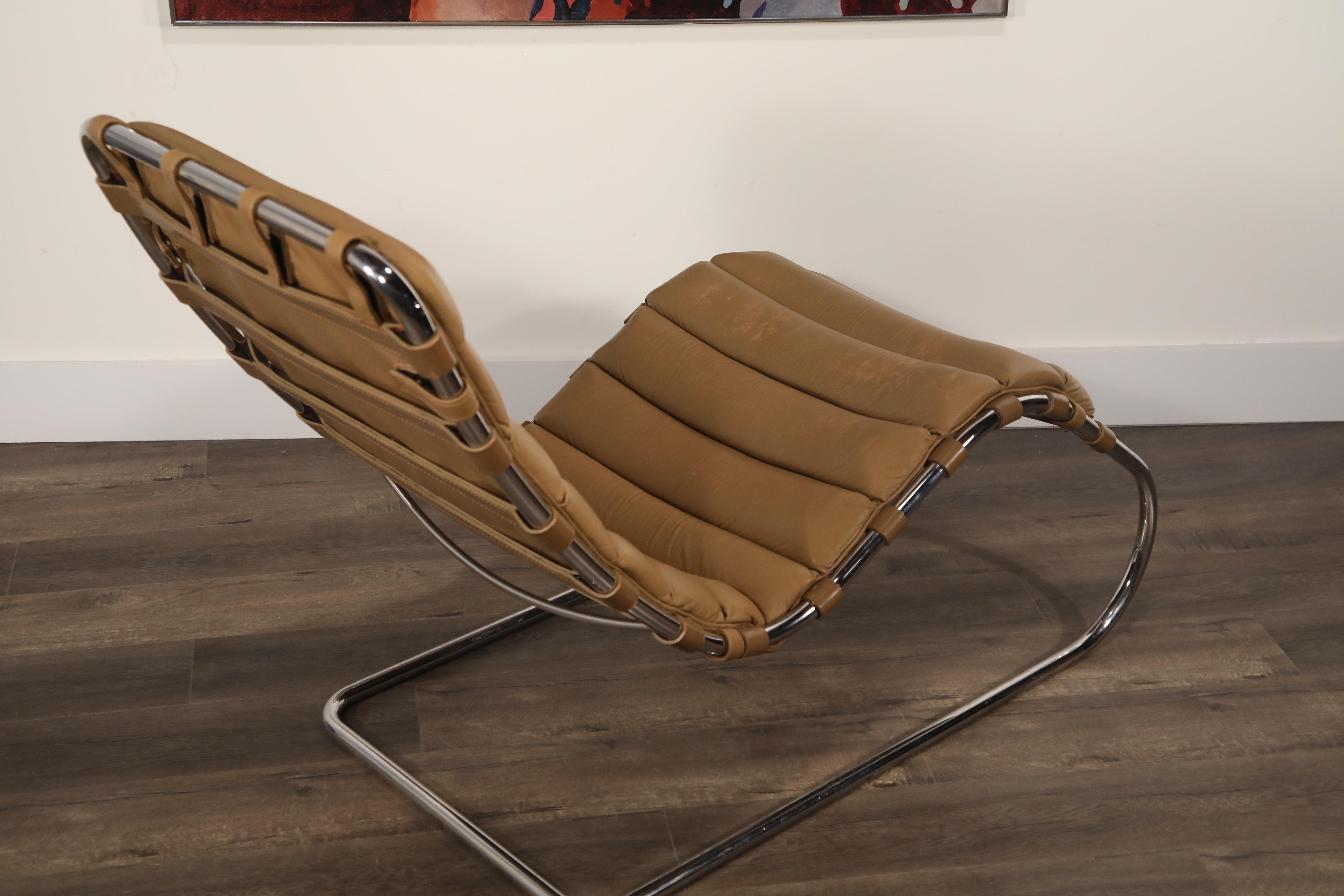 MR Chaise Lounge Chair von Mies van der Rohe für Knoll International:: signiert 1978 11