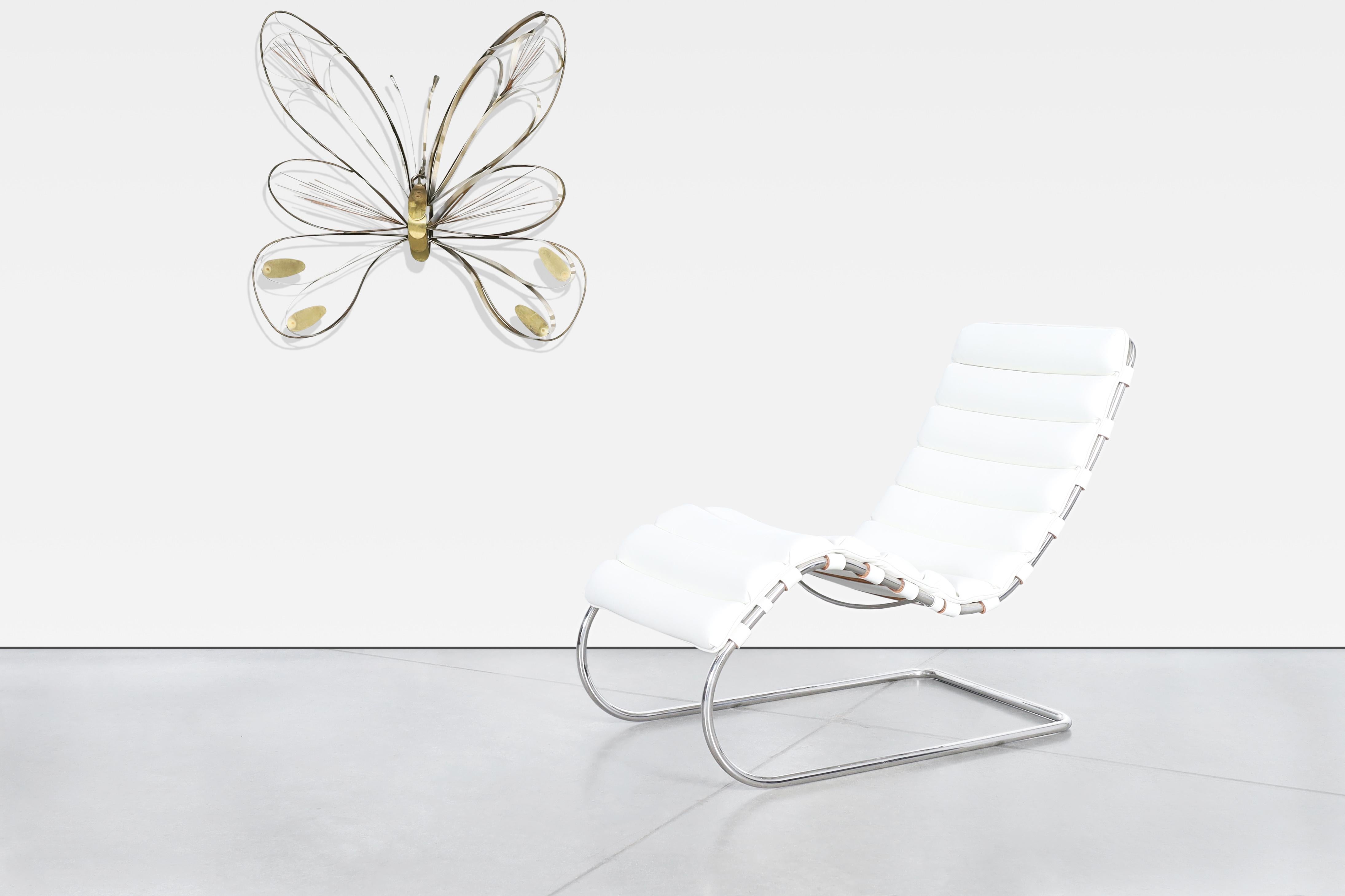 Mid-Century Modern MR Chaise Lounge Chairs by Mies Van der Rohe for Knoll For Sale