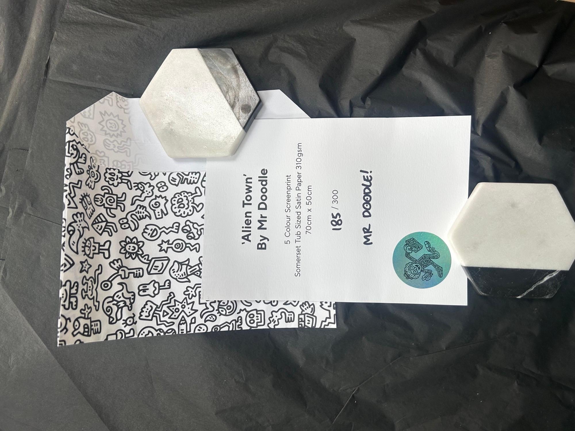 Alien town - Contemporary Print by Mr Doodle