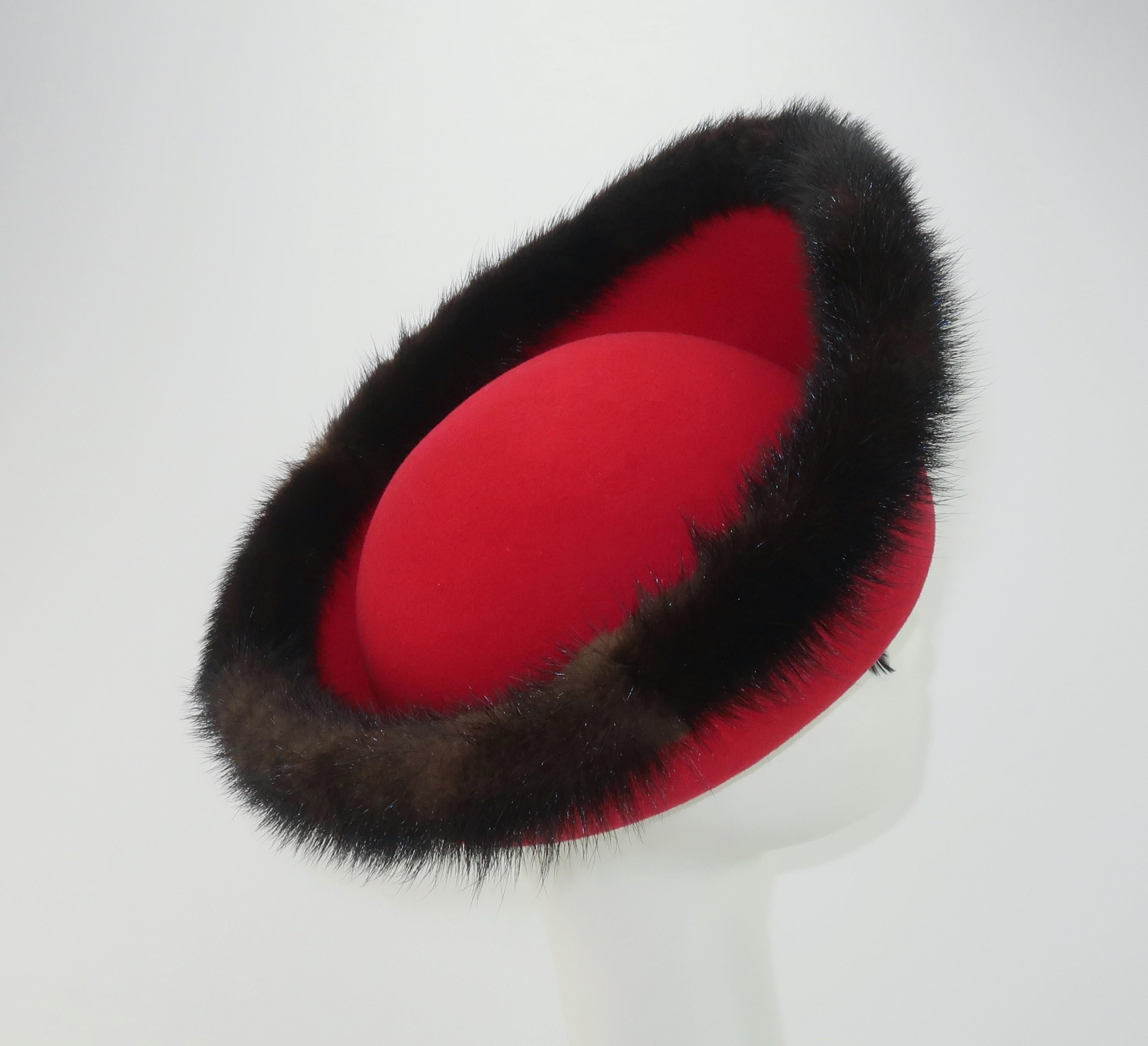 Mr. John Jr. Red Wool Hat With Mink Fur Trim, 1960's In Good Condition For Sale In Atlanta, GA
