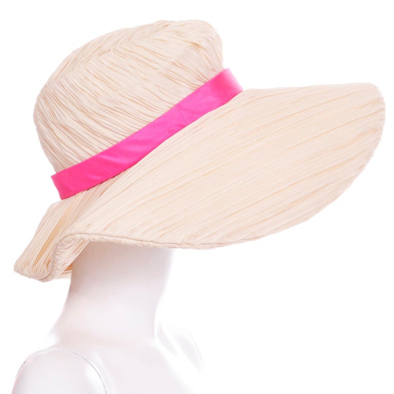 Mr_John_Vintage_Pleated_FLoppy  display picture 3