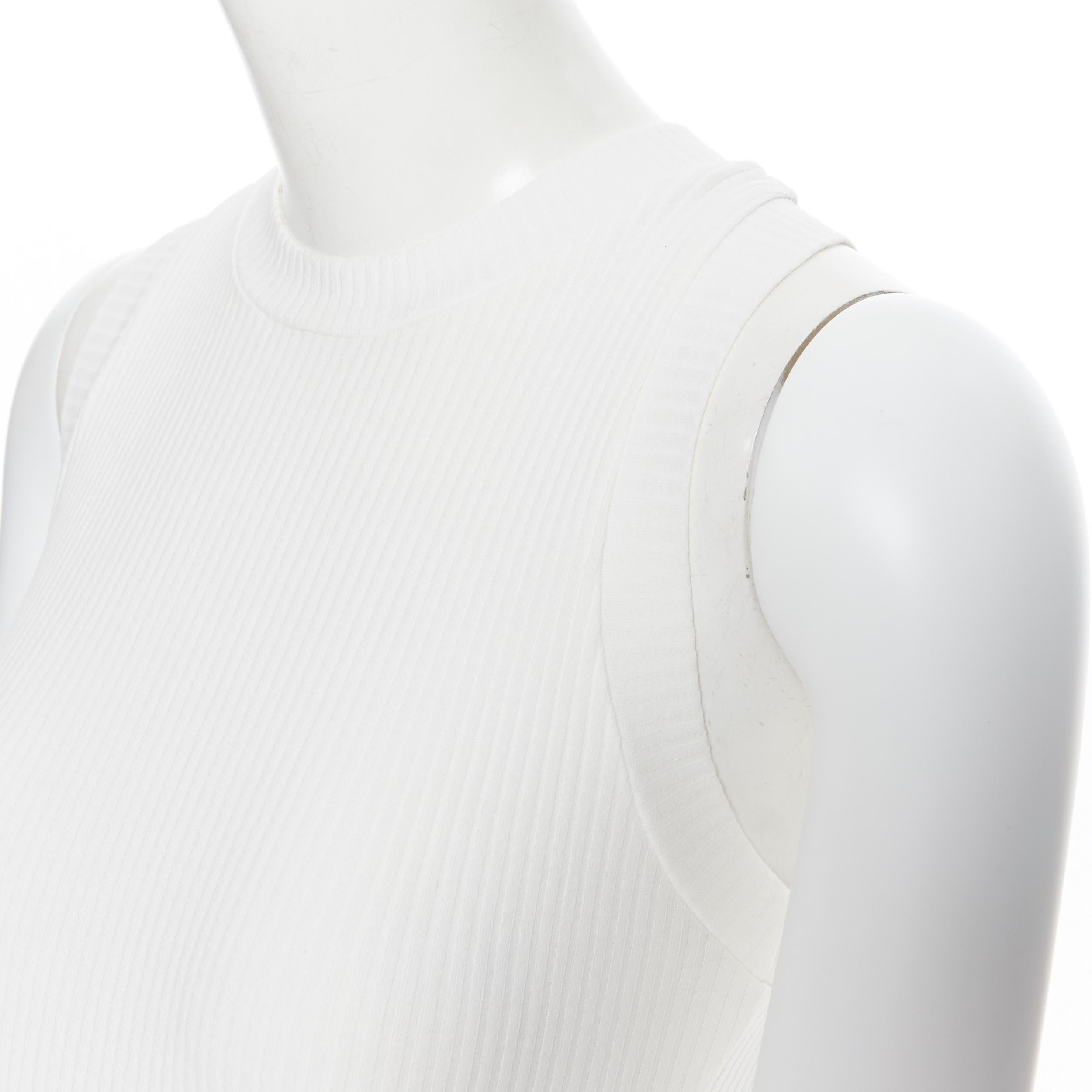 MR LARKIN ivory white ribbed stretch fit minimalist casual day dress XS
Brand: Mr Larkin
Designer: Mr Larkin
Model Name / Style: Ribbed dress
Material: Cotton, elastane
Color: White
Pattern: Solid
Extra Detail: Stretch fit. Sleeveless. Scoop neck