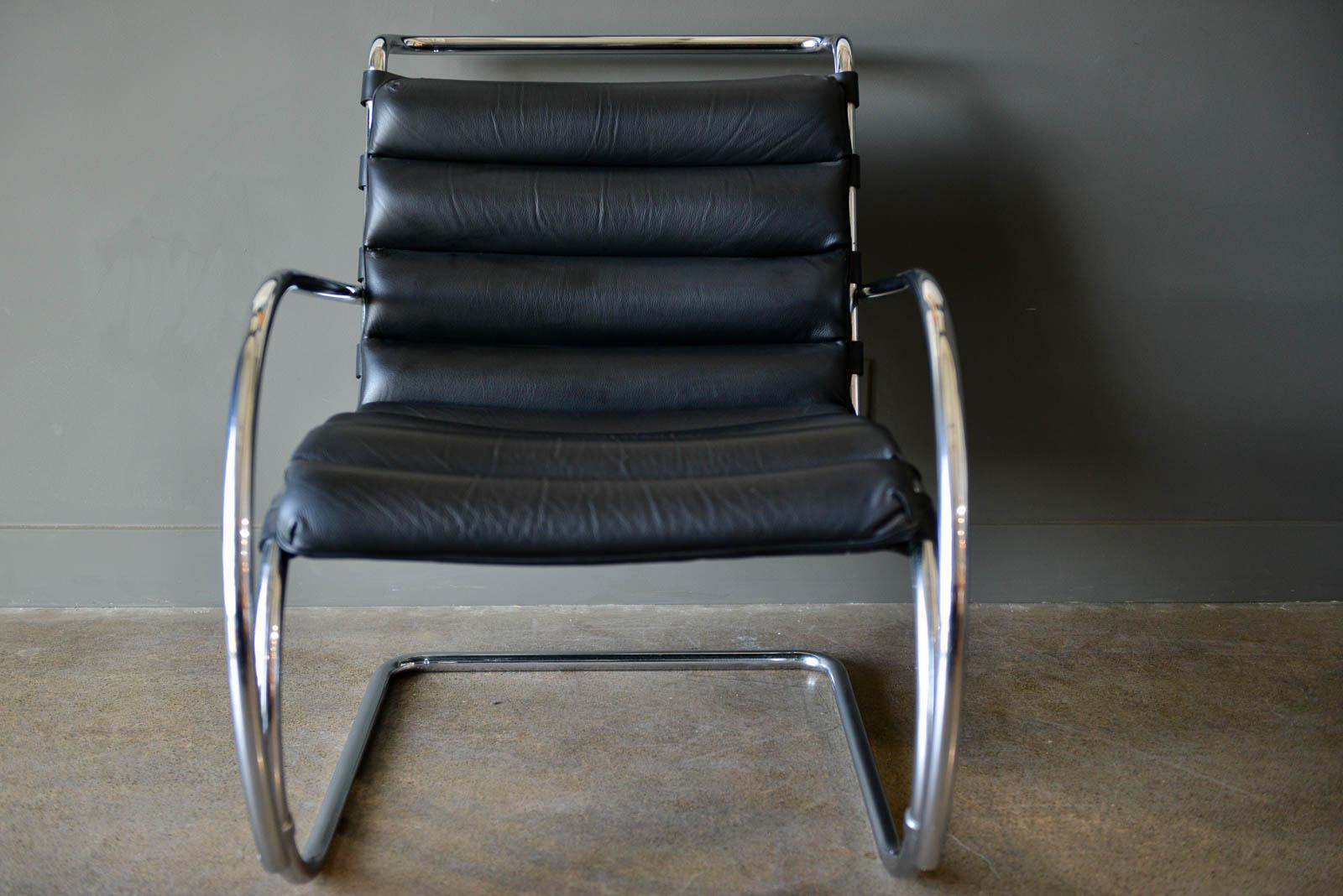 Mid-Century Modern Chaise longue MR de Ludwig Mies van der Rohe pour Knoll