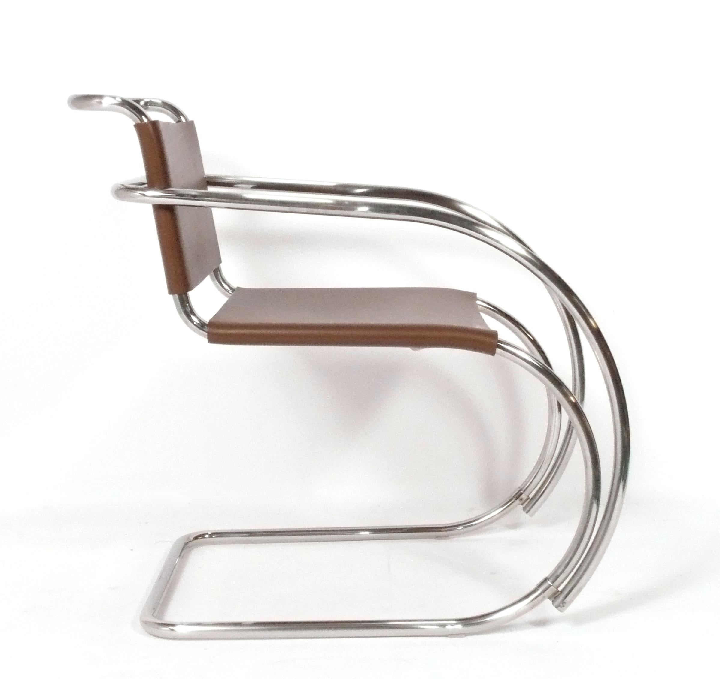 Mid-Century Modern MR Lounge Chair by Mies Van Der Rohe for Knoll