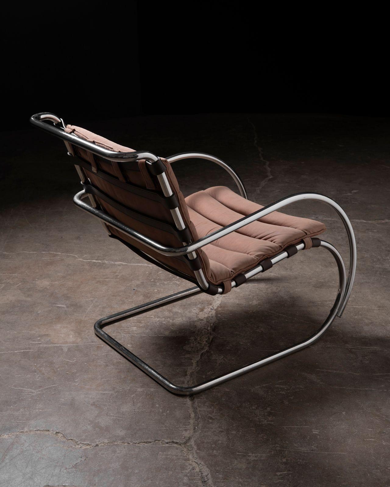Sillas MR Lounge de Ludwig Mies van der Rhoe para Knoll Estadounidense en venta