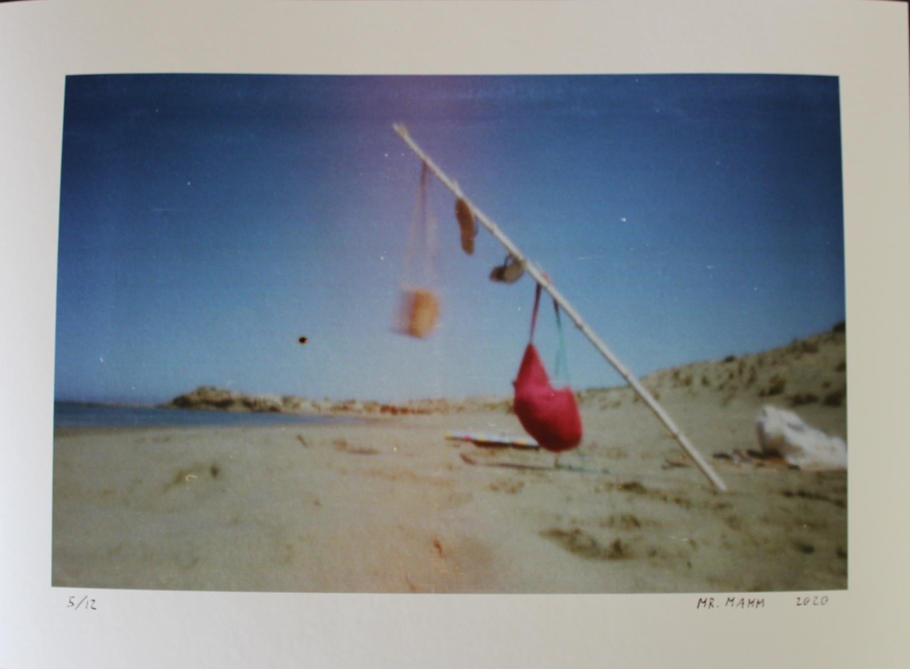 Armoire en forme d'arbre - Photograph de Mr. Mamm