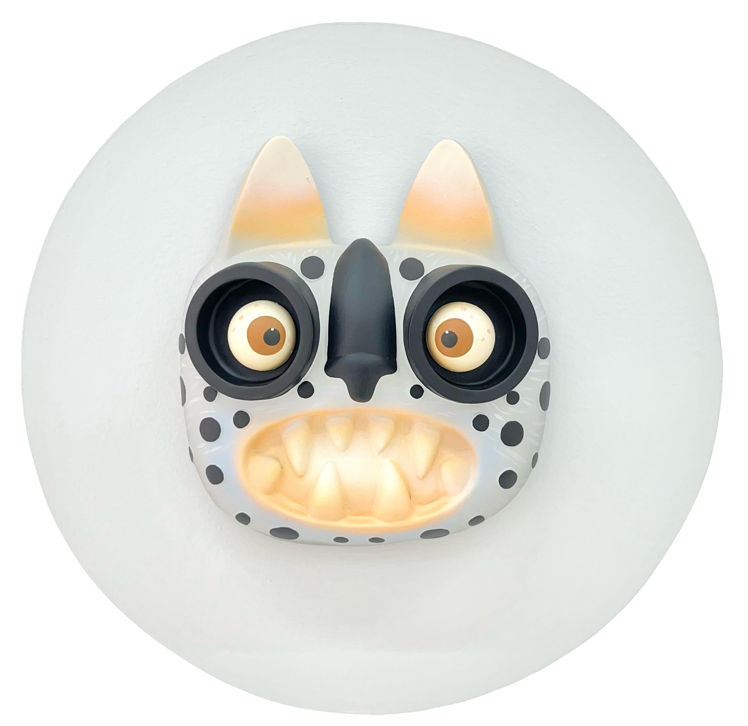 Mr. Mitote Figurative Sculpture – "Tigre gris II" Kunstspielzeug, Jaguar, grau, Pop Art, mexikanische Kunst, Maske, Natur