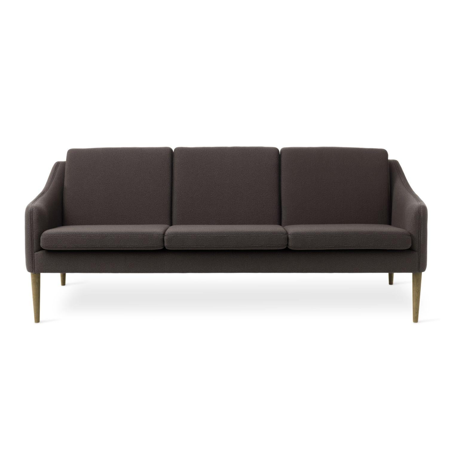 Mr Olsen 3 plazas roble sprinkles mocca by Warm Nordic
Dimensiones: P 201 x An 79 x Al 78/46 cm
Material: Tapicería textil, Espuma, Sistema de muelles, Patas macizas de roble aceitado, Patas macizas de roble ahumado
Peso: 50 kg
También disponible en
