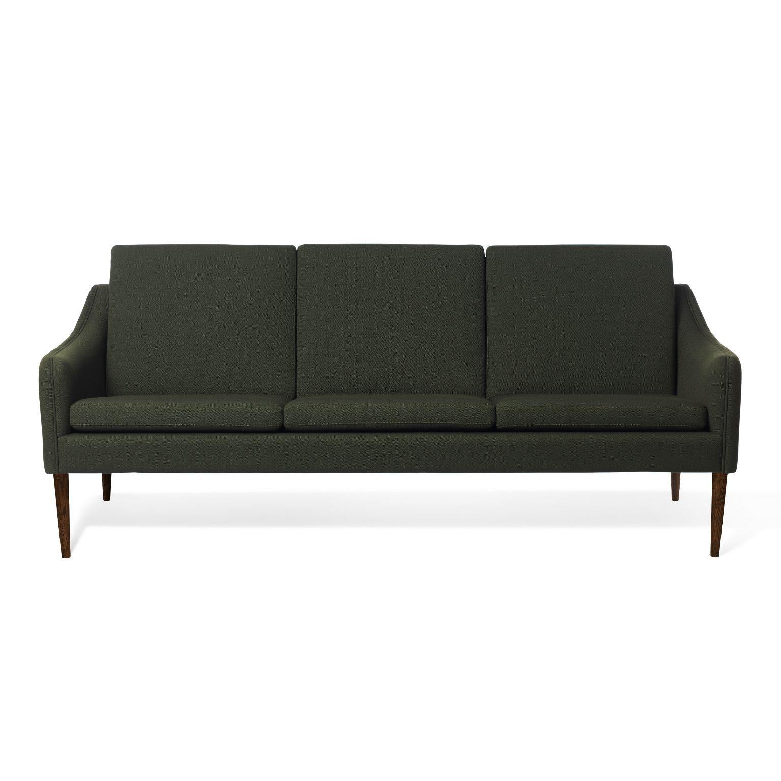 Mr Olsen 3 seater walnut dark green by Warm Nordic
Dimensions: D201 x W79 x H 78/46 cm
Material: Textile upholstery, Foam, Spring system, Walnut, Solid oiled oak legs, Solid smoked oak legs
Weight: 50 kg
Also available in different colours and