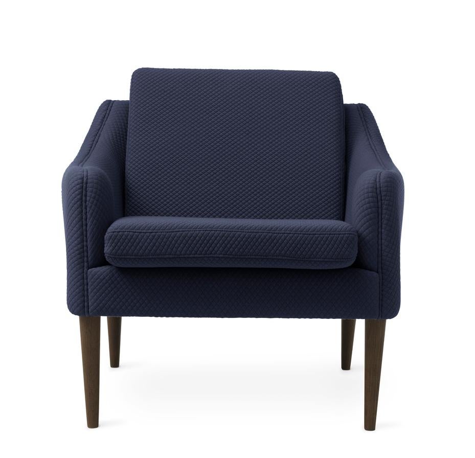 Mr. Olsen lounge chair mosaic solid smoked oak royal blue by Warm Nordic
Dimensions: D81 x W79 x H 78 cm
Material: textile upholstery, Foam, spring system, oak
Weight: 27 kg
Also available in different colours, materials and finishes. 

A