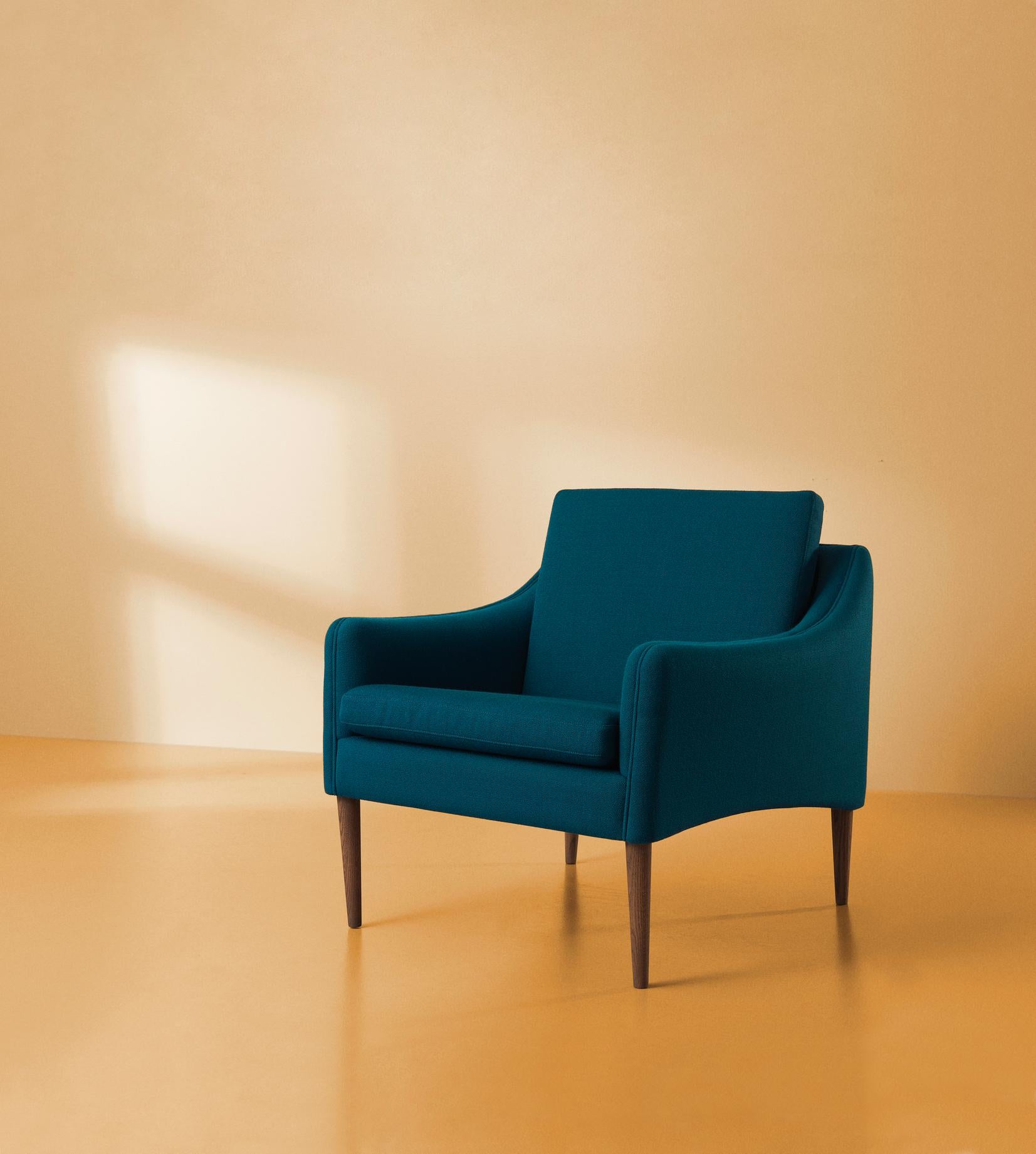 M. Olsen fauteuil de salon en mosaïque de chêne massif fumé marron piqué par Warm Nordic Neuf - En vente à Geneve, CH