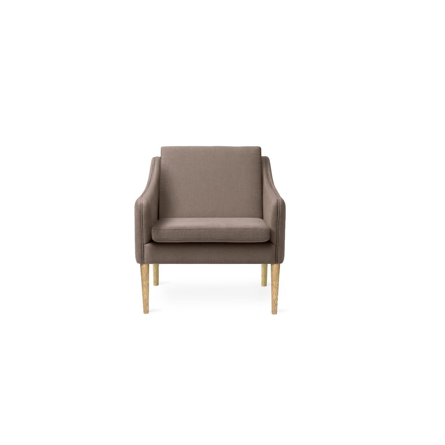 Mr. Olsen lounge chair solid smoked oak broken grey by Warm Nordic
Dimensions: D81 x W79 x H 78 cm
Material: Textile upholstery, Foam, Spring system, Oak
Weight: 27 kg
Also available in different colours, materials and finishes. 

A classic,