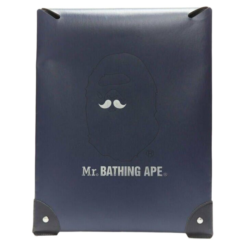 MR.BATHING APE GLOBO-TROTTER 2011 busta blu navy custodia per documenti in fibra di valcan
