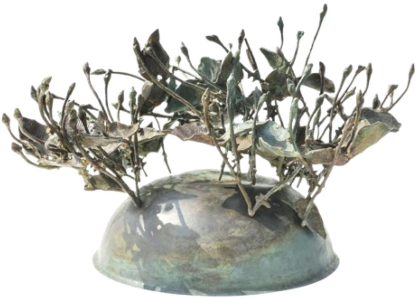 Mrinal Kanti Gayen Figurative Sculpture – Ohne Titel, Bronzeskulptur eines zeitgenössischen indischen Künstlers "Auf Lager".