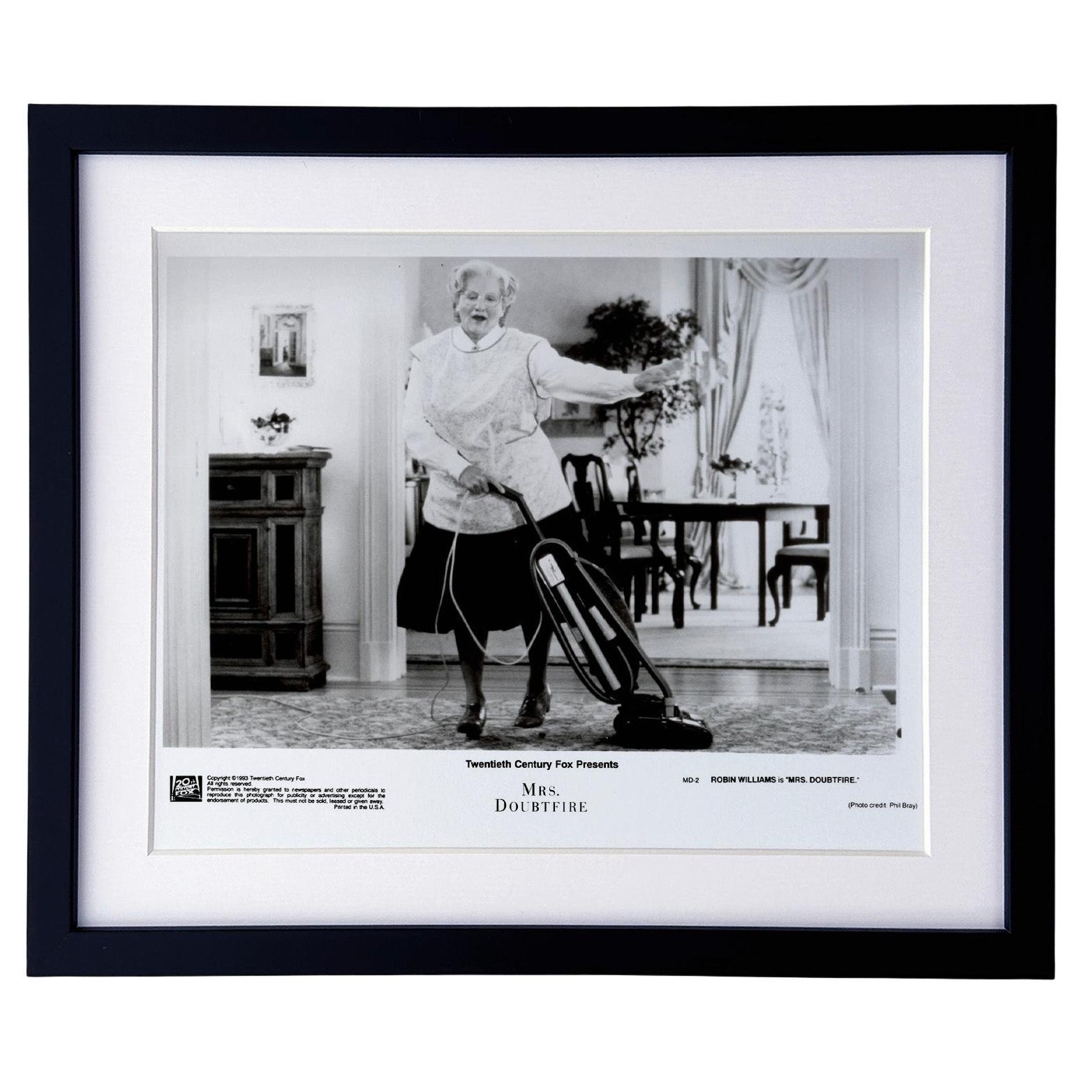 Mrs Doubtfire 1993 Publicity Film Movie Press Still Framed en vente