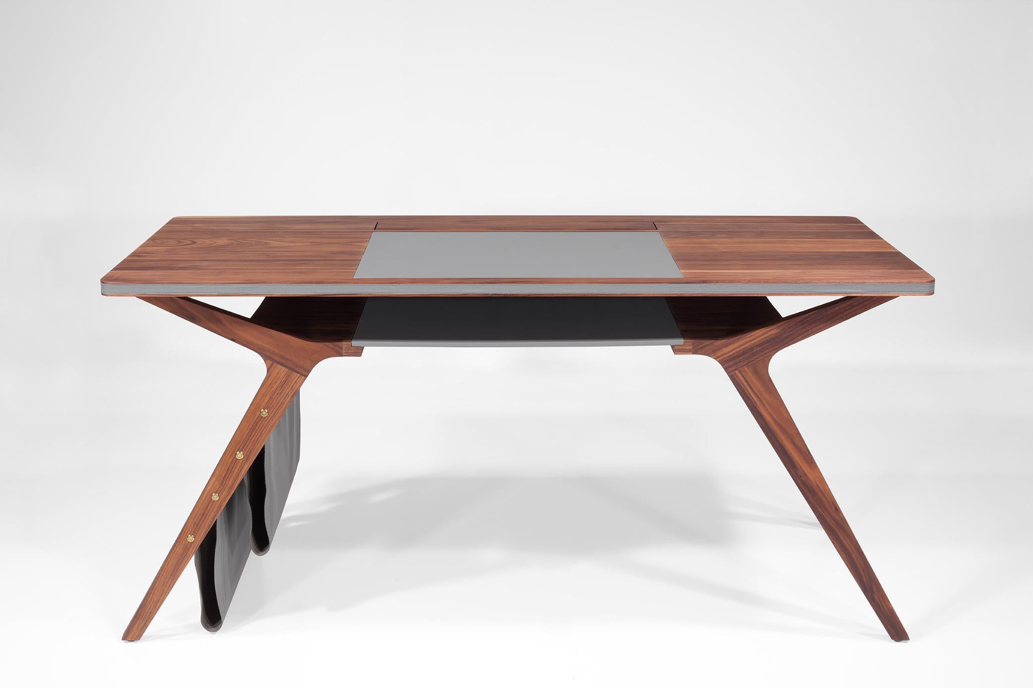 Escritorio Sra. Note 160cm Madera de Nogal. en Nuevo estado para la venta en Serzedo, PT