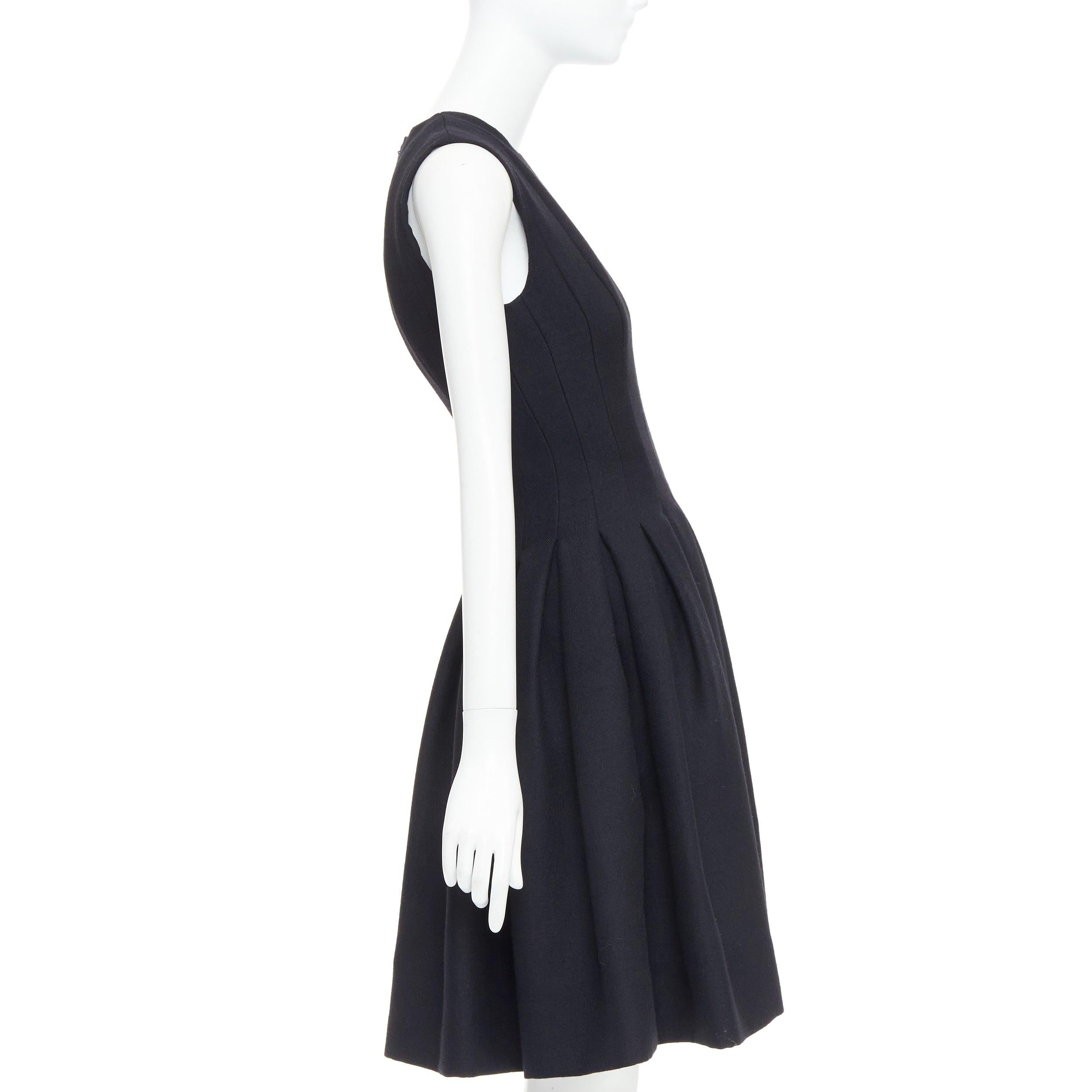 MS MIN black wool blend panelled fit flared knee dress Sz2 In Good Condition For Sale In Hong Kong, NT
