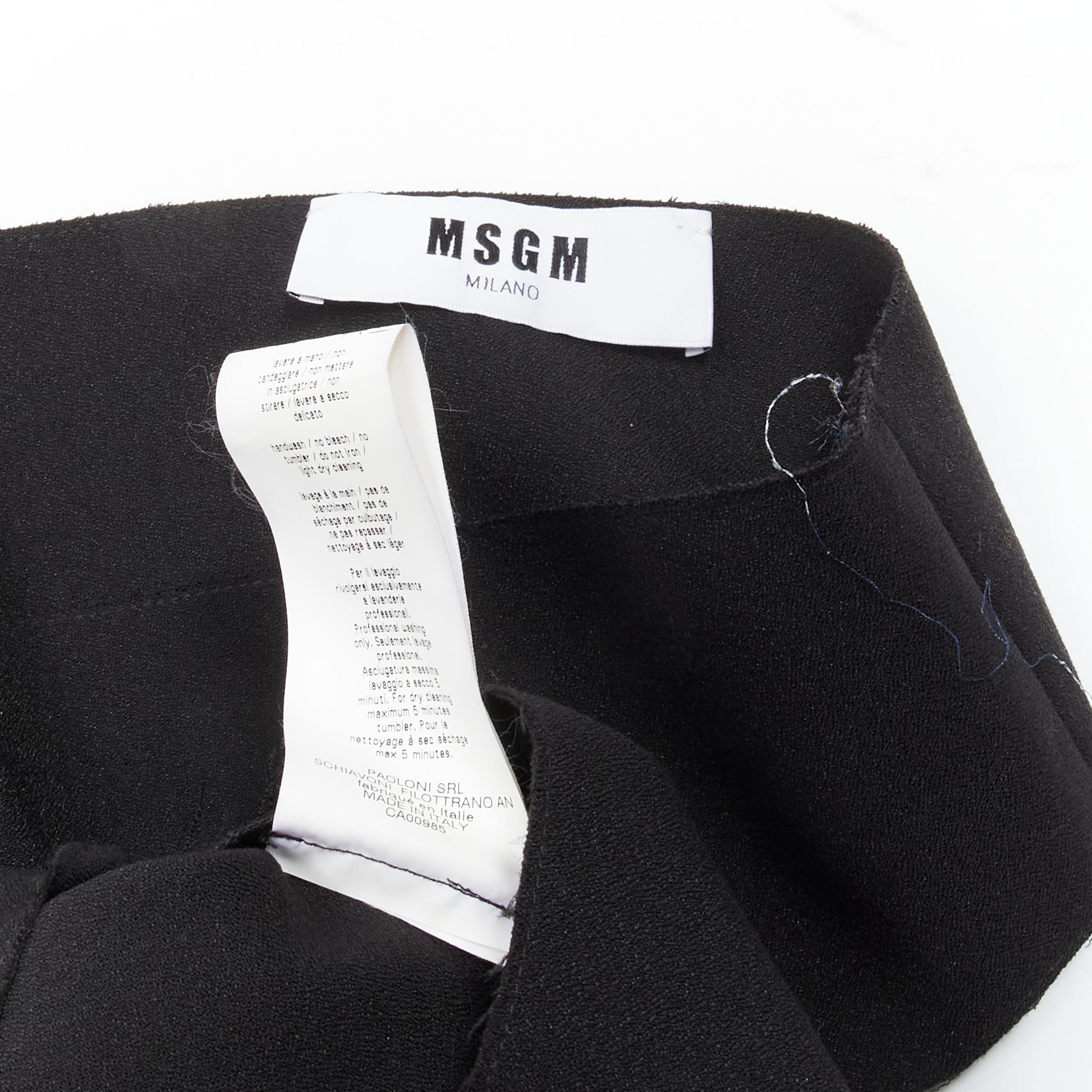 MSGM black structured ruffles V neck logo zip mini dress IT40 S For Sale 4