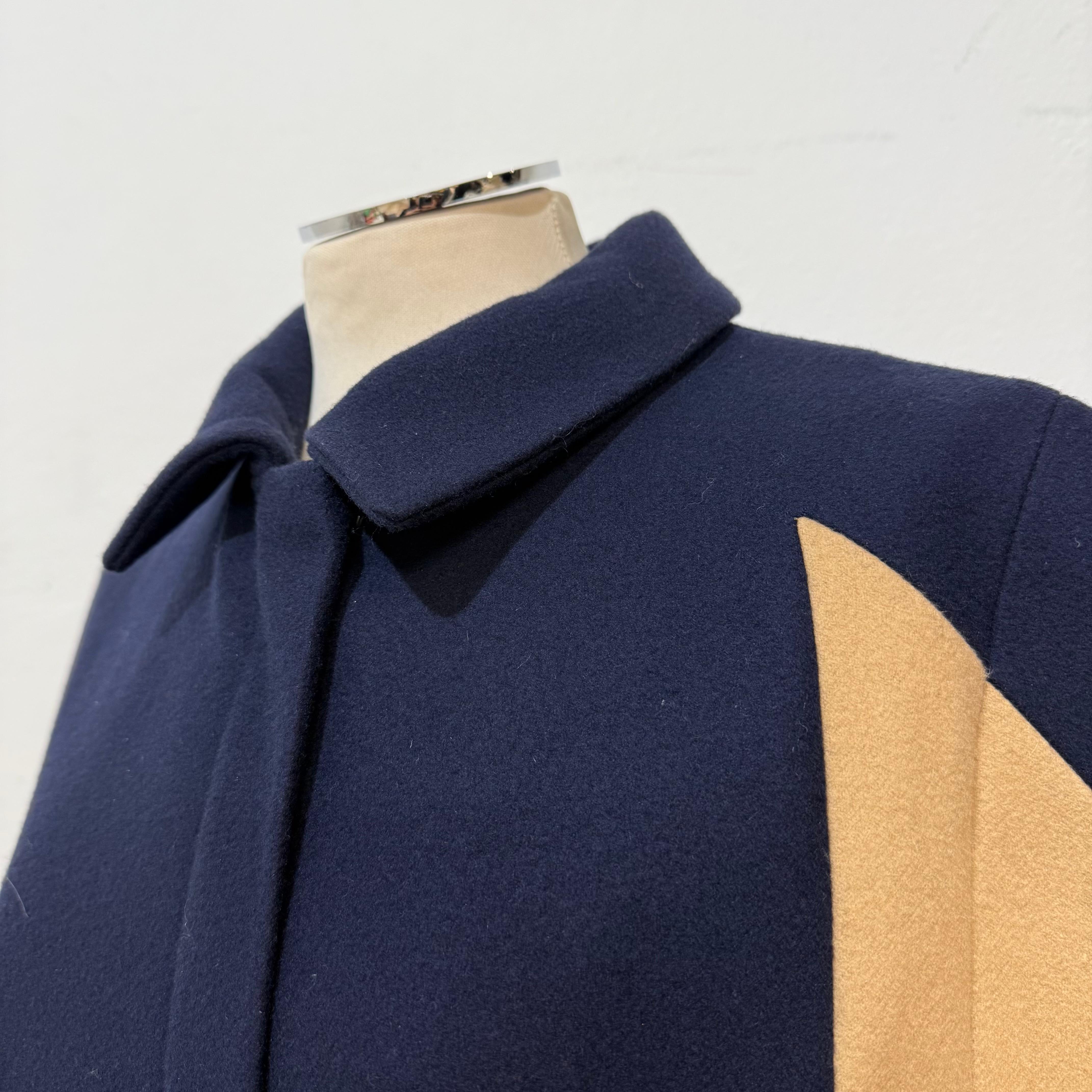 MSGM Capa de estrella de lana azul y camel talla IT 44 Negro en venta