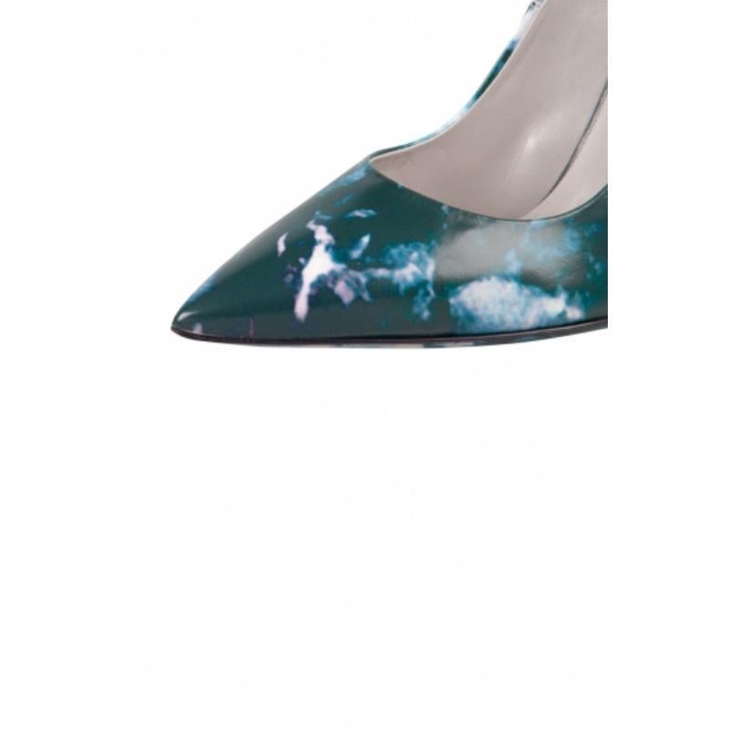 MSGM escarpins à bout pointu imprimé marbre bleu, taille 38 Bon état - En vente à Dubai, Al Qouz 2