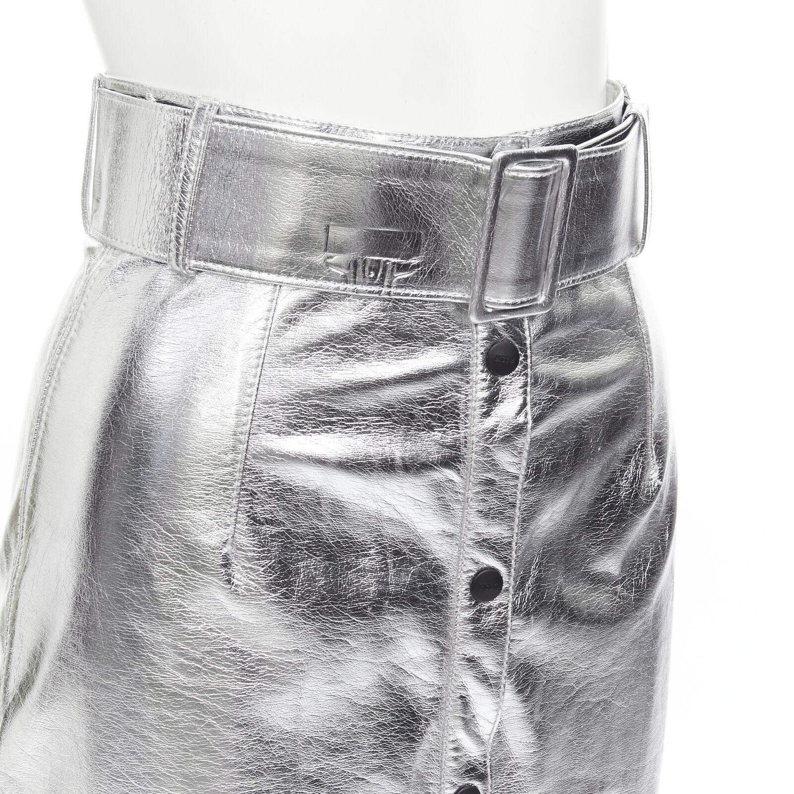 MSGM metallic silver faux leather oversized belt pencil skirt IT38 XS
Reference: AAWC/A00333
Brand: MSGM
Material: Viscose, Blend
Color: Silver
Pattern: Solid
Closure: Snap Buttons
Made in: Italy

CONDITION:
Condition: Excellent, this item was