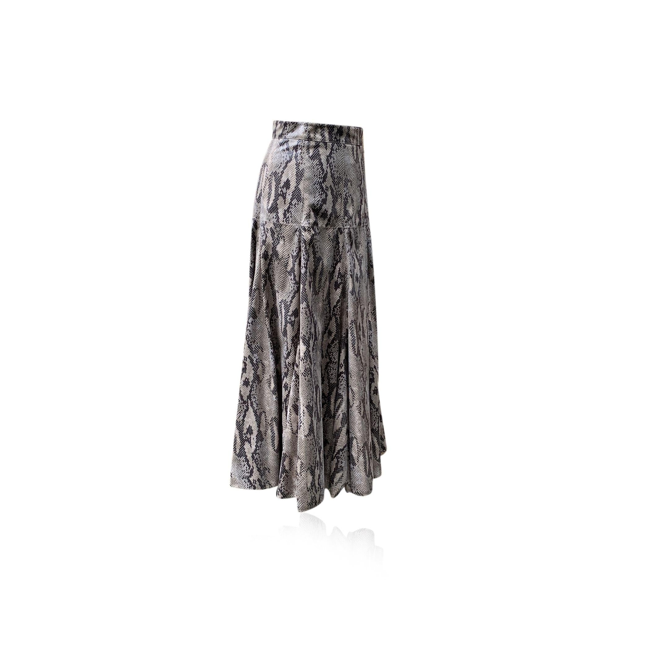Beige MSGM Milano jupe longue beige vif imprimé serpent animalier taille 42 IT en vente