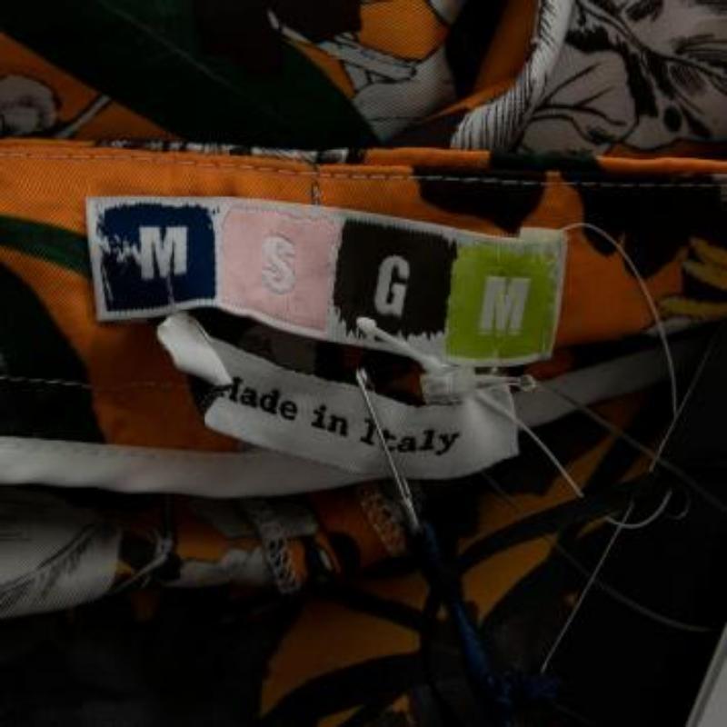 MSGM Orange Floral Print Sateen Relaxed Fit Tapered Trousers S en venta 4