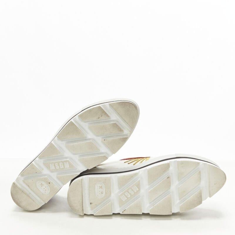 MSGM - Escarpins à bout pointu en cuir blanc avec patchwork en forme d'étoile EU36 en vente 6
