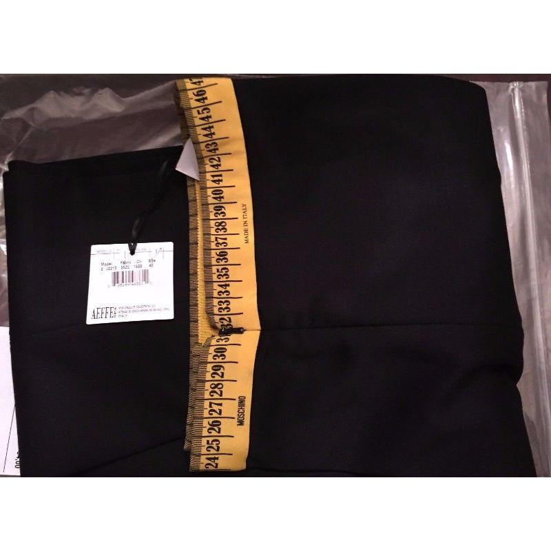 MSRP Moschino Couture Jeremy Scott Maßgeschneiderte plissierte Wollhose mit spitz zulaufendem Band 44 IT im Angebot 1