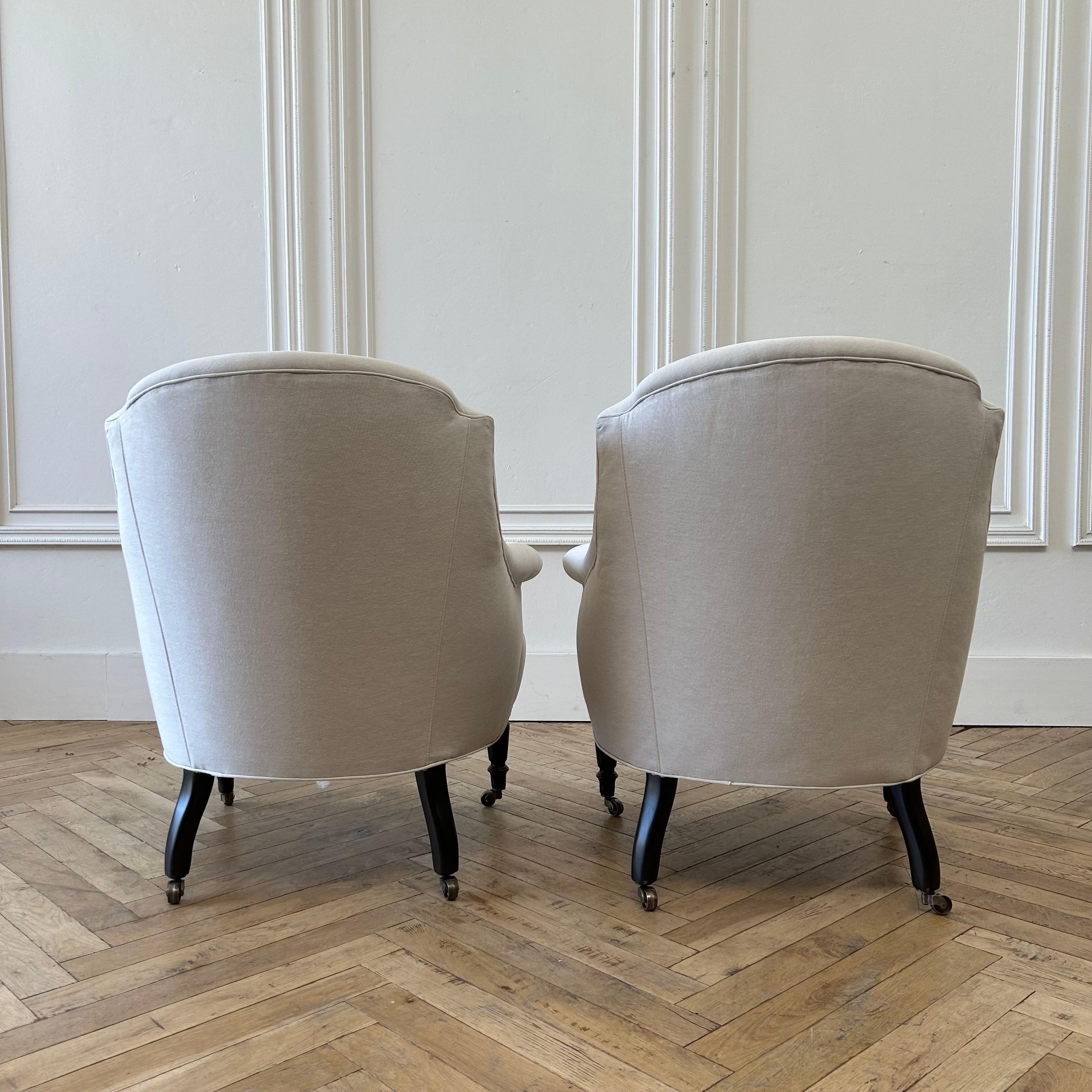 MTO  -A. SWAPP Napoli Reproduction Club Chair in Natural Cotton Canvas For Sale 2