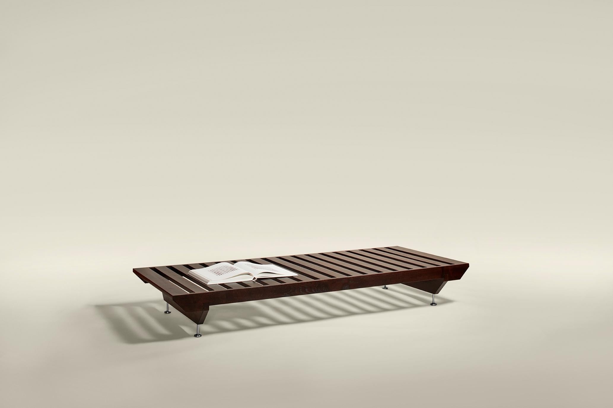 Sudafricano Letto da giorno MŪ181 in Oak di MŪVEK in vendita