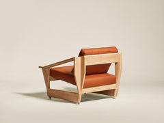 MŪ61 Solid Oak Lounge Chair with Leather Upholstery by MŪVEK