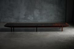 Banc Mucki par Sergio Rodrigues pour OCA, Brazil, 1960s