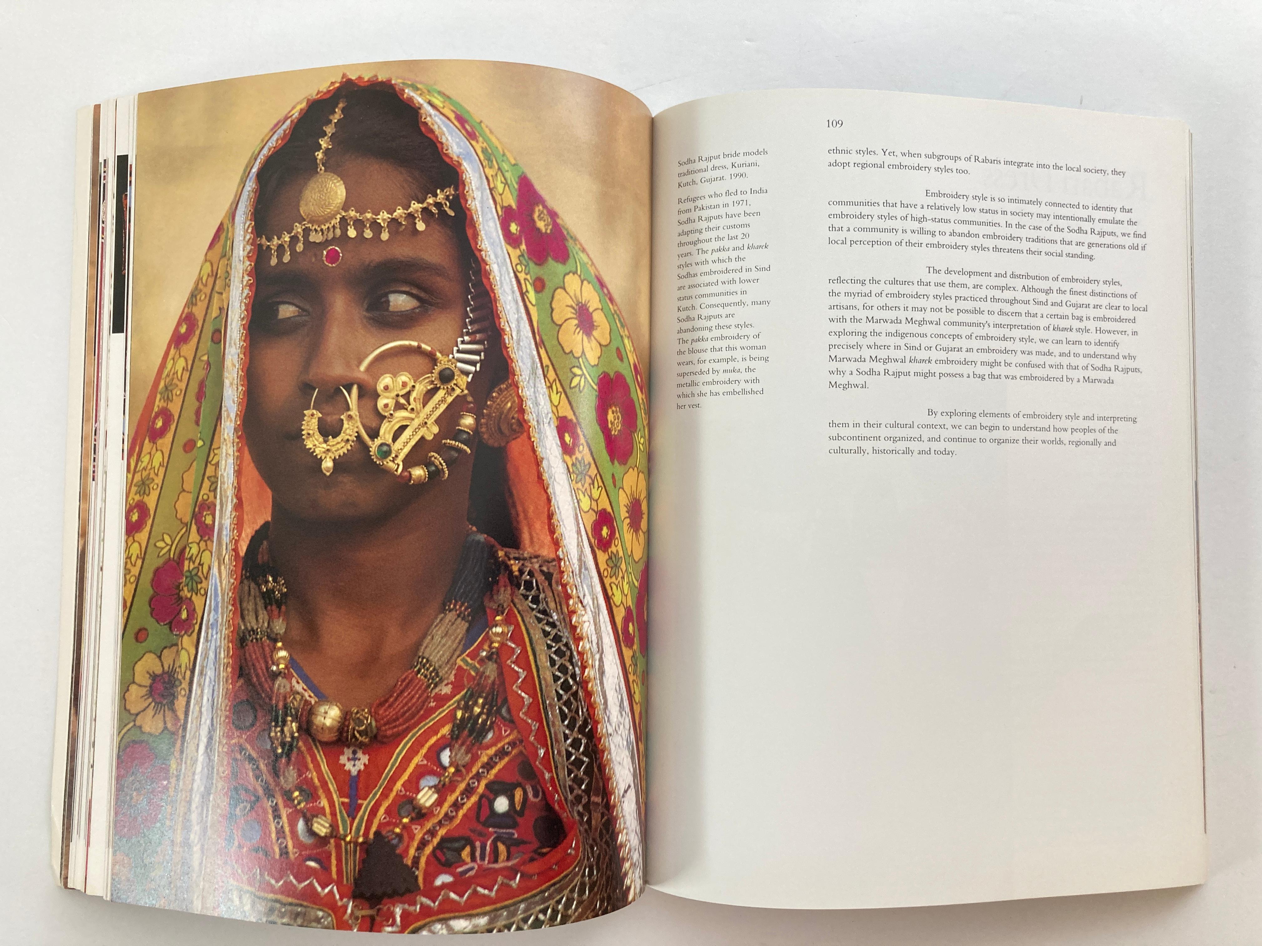 Paper Mud, Mirror and Thread: Folk Traditions of Rural India Book by Coffee Table Book