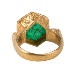 Mughal Emerald Hexagon Ring
