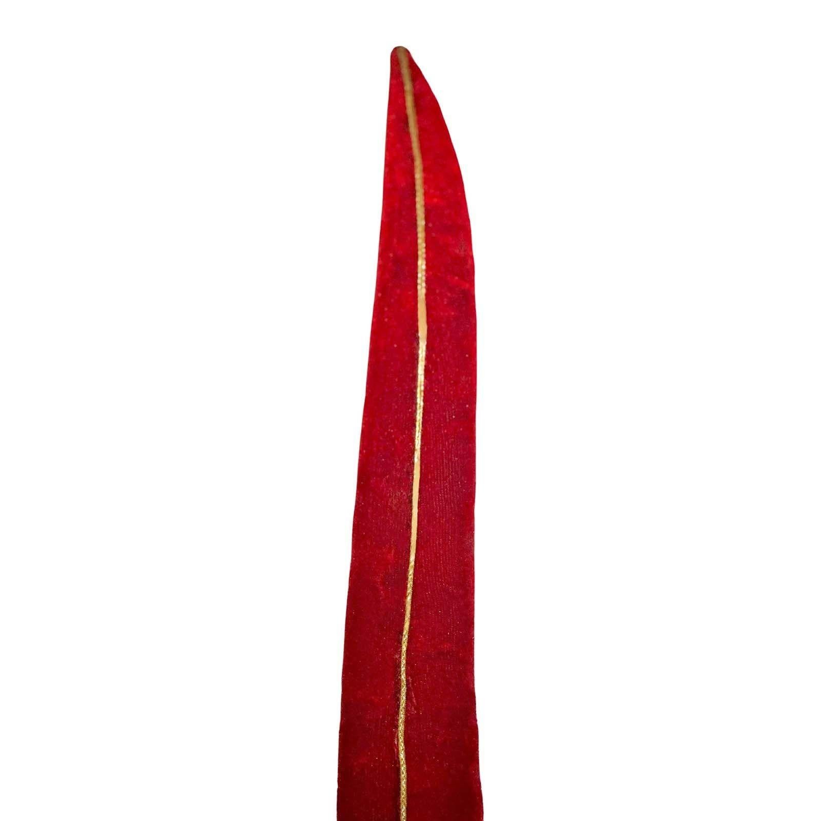 Mughal-Edelsteinbesetzter Jade-Hilted Dagger & Scabbard (19. Jahrhundert) im Angebot