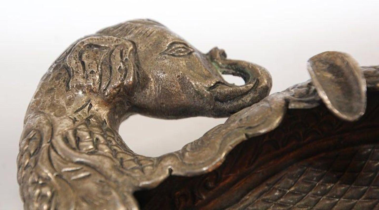 20th Century Mughal Indian Raj Style Elephant Shape Silver Ashtray For Sale