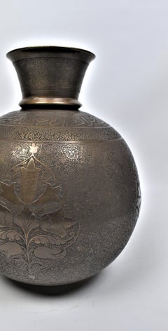 Mughal Jaipur Brass Engraved Hookah, Mid 19th Century